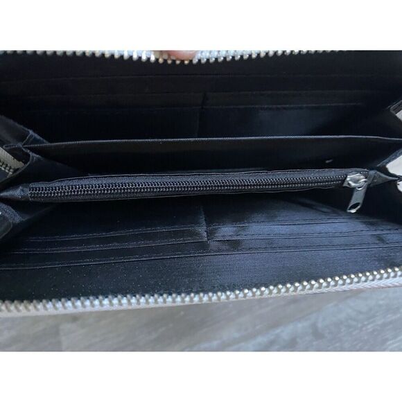 The Little Mermaid Wallet Colorful Zip Purse Organizer Ariel Shells - Picture 4 of 4